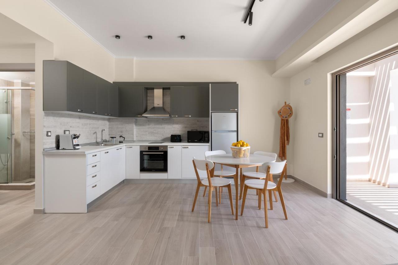 Armonia Suites غينادي المظهر الخارجي الصورة