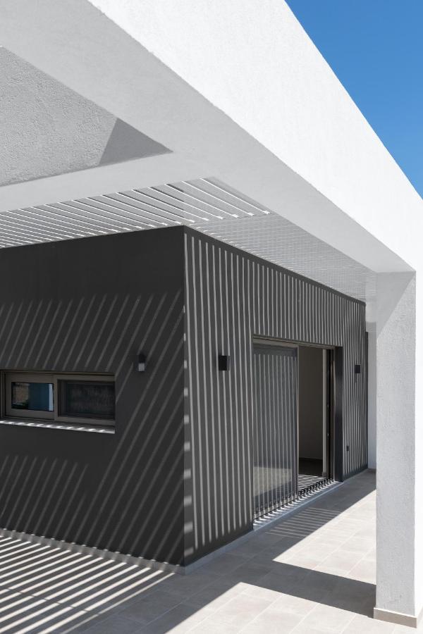 Armonia Suites غينادي المظهر الخارجي الصورة