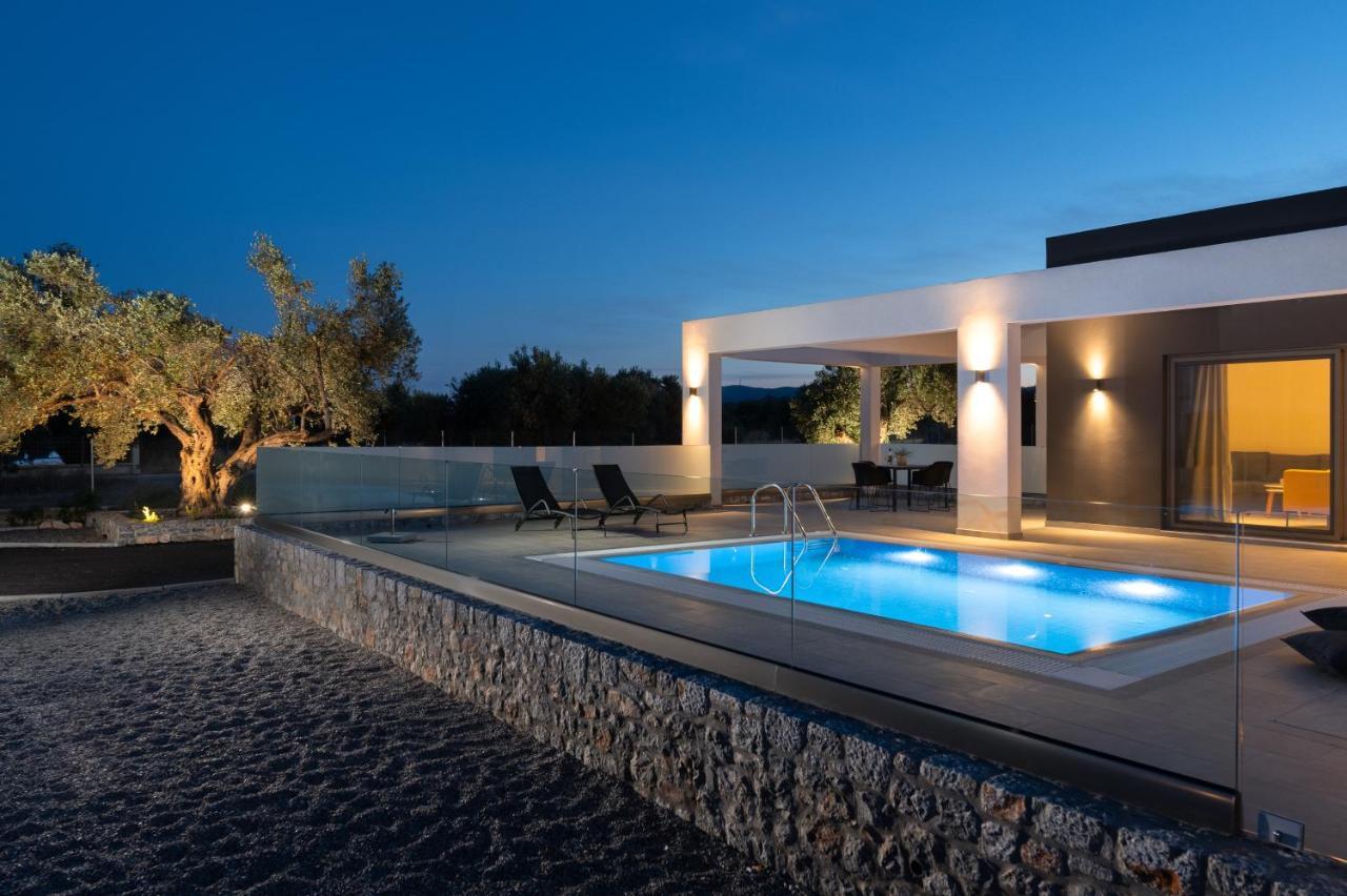 Armonia Suites غينادي المظهر الخارجي الصورة