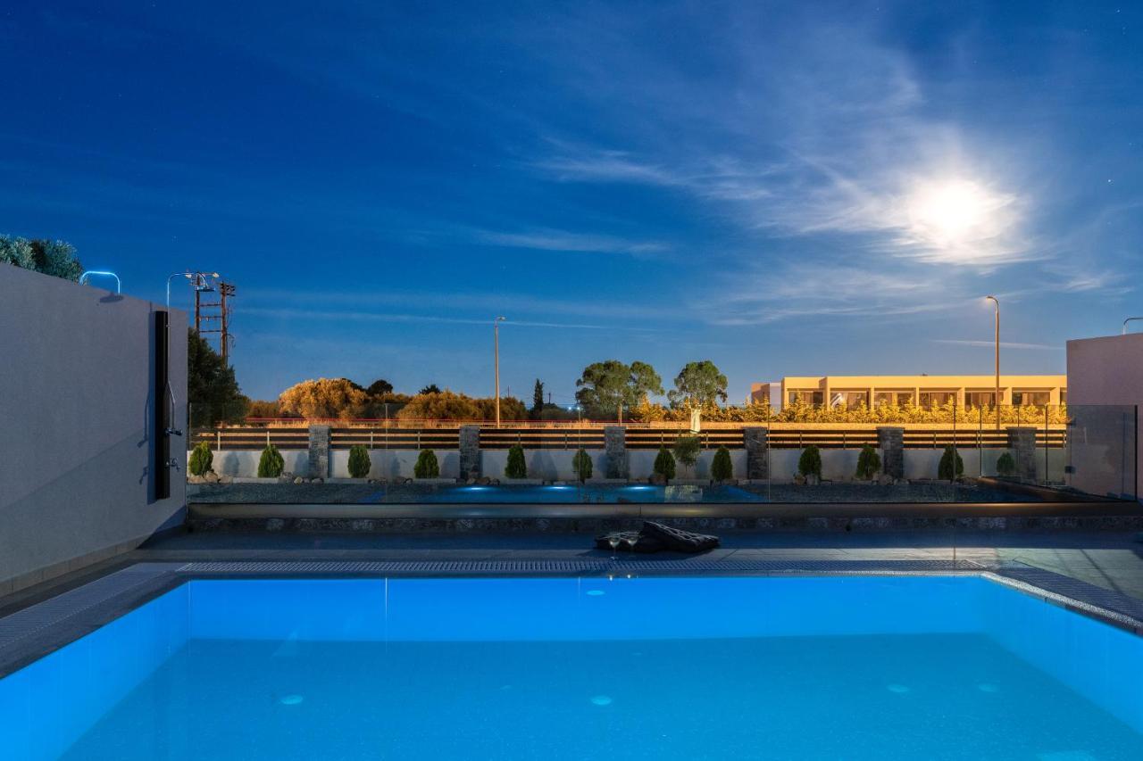 Armonia Suites غينادي المظهر الخارجي الصورة