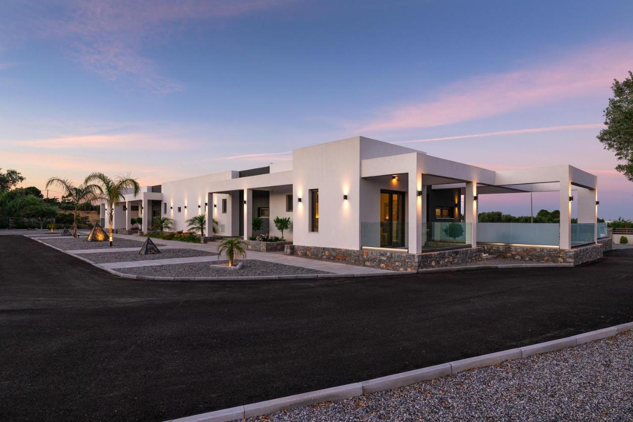 Armonia Suites غينادي المظهر الخارجي الصورة