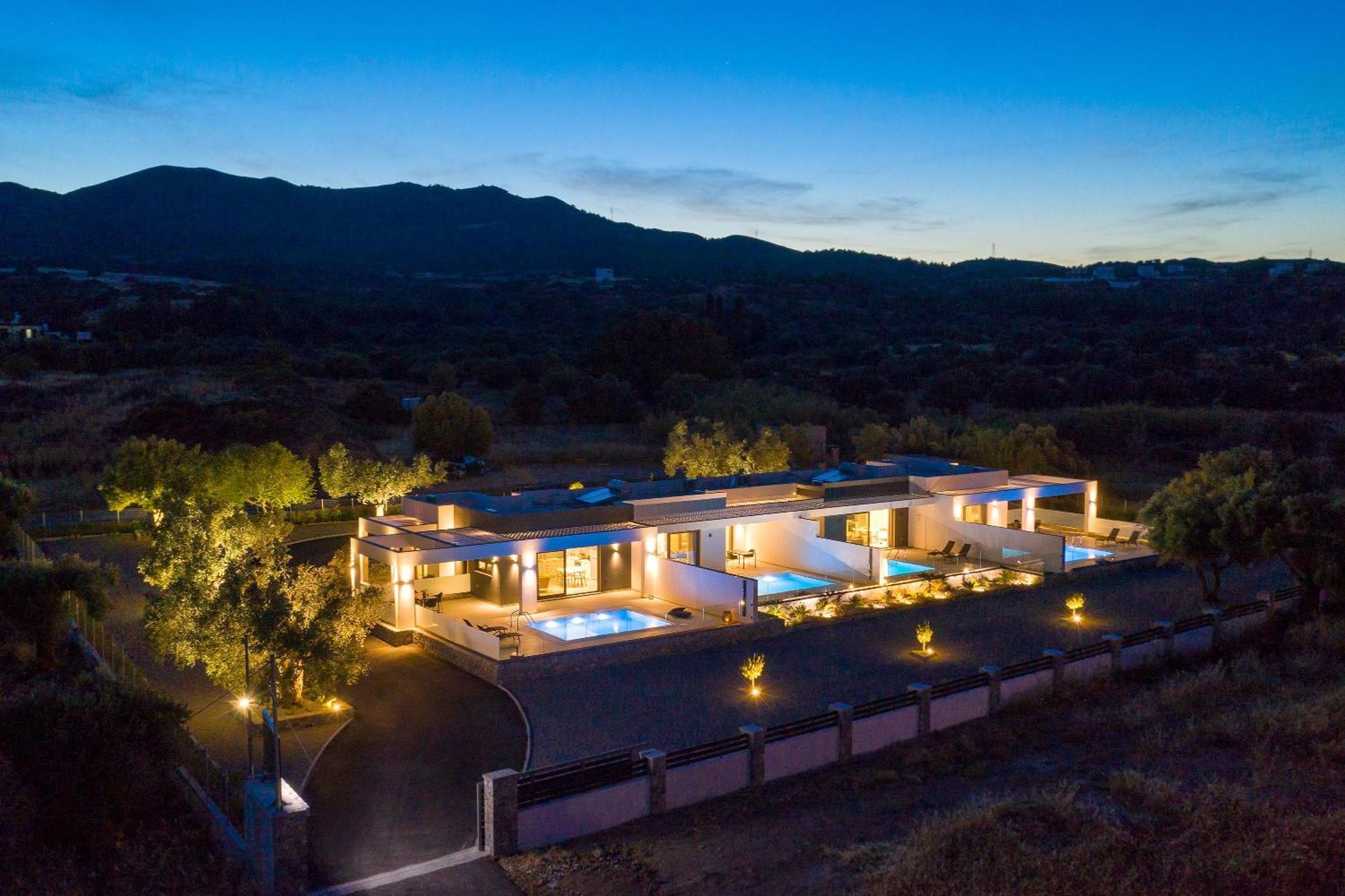 Armonia Suites غينادي المظهر الخارجي الصورة